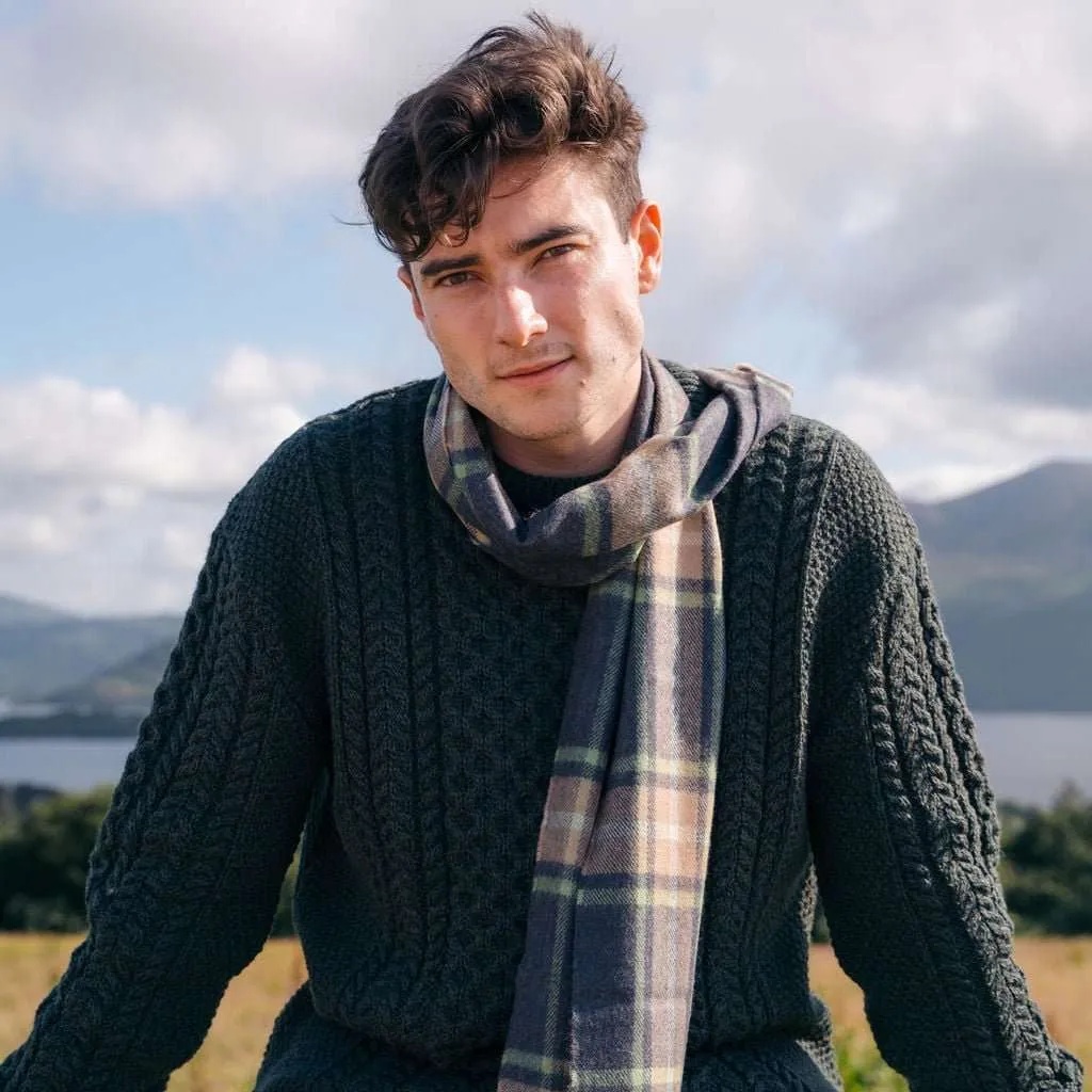 Merino Wool Scarf alt=