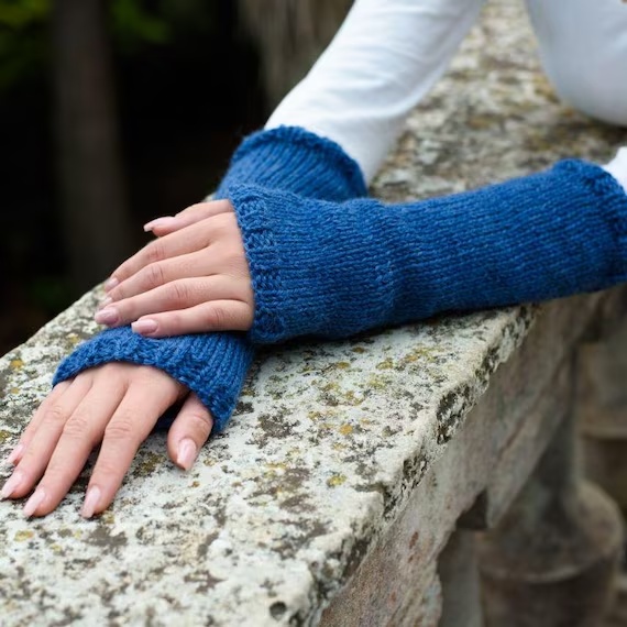 Wool Arm Warmers alt=